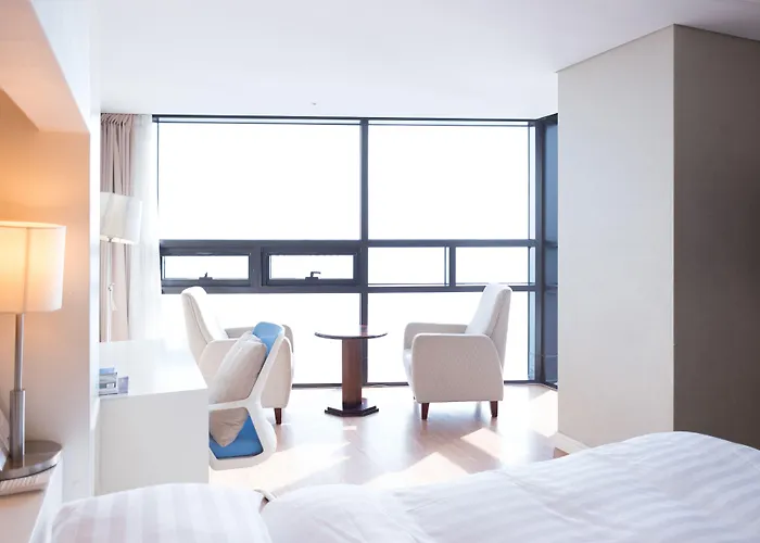 Hotel Sunset 3*