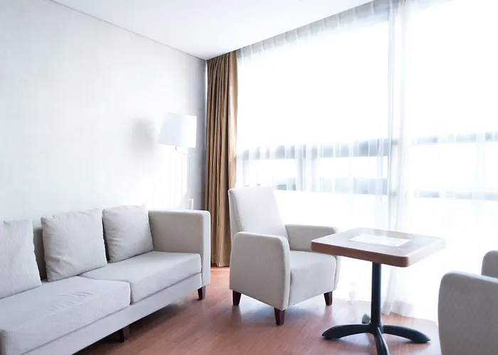 Sunset Hotel 3*