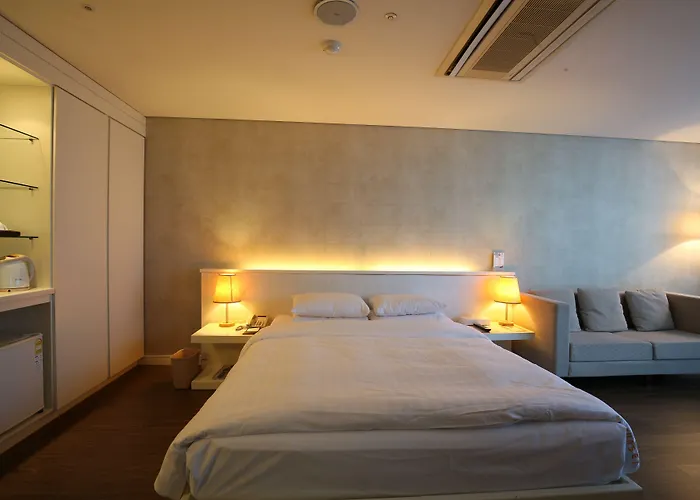 Hotel Sunset 3*