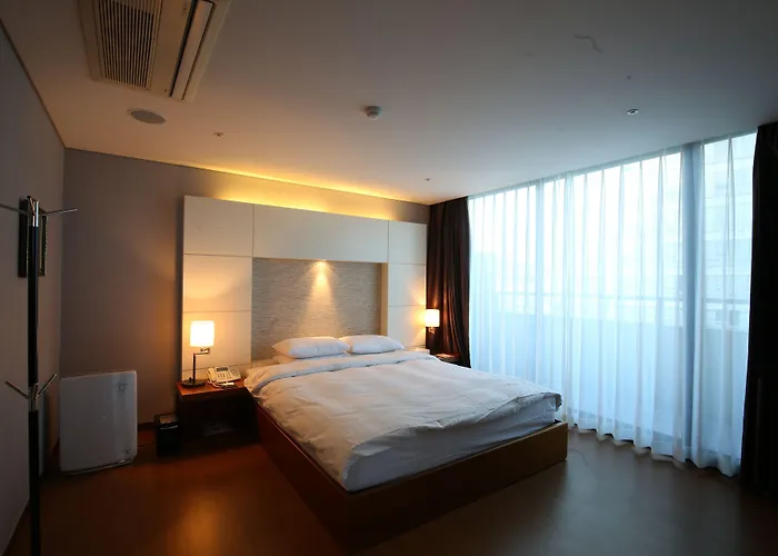 Hotel Sunset 3*